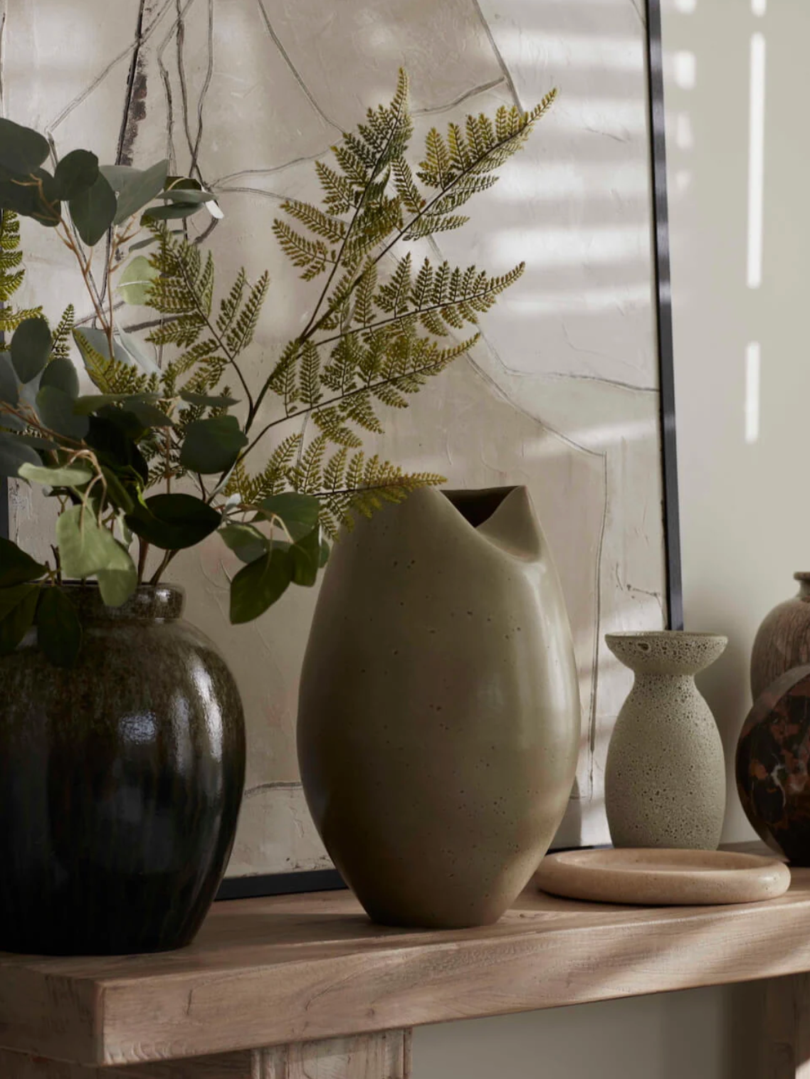 Modern Olive Ceramic Vase – Large Decorative Statement Piece